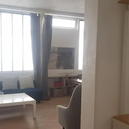 Charming Loft - Tour Eiffel/ Rue Cler Aparthotel 4*