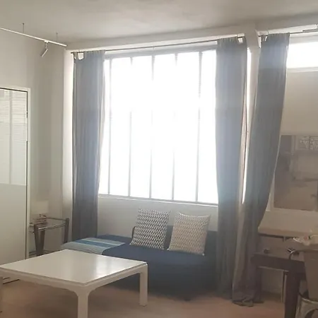 Charming Loft - Tour Eiffel/ Rue Cler 4* Parigi