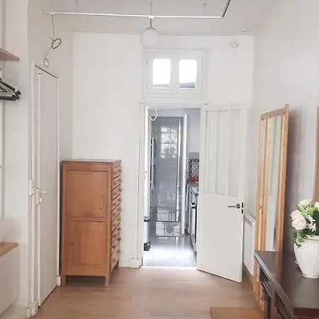 Charming Loft - Tour Eiffel/ Rue Cler Aparthotel