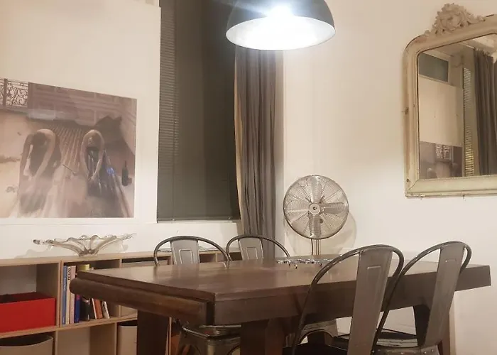Charming Loft - Tour Eiffel/ Rue Cler شقة فندقية